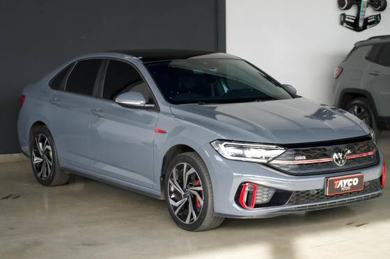 VOLKSWAGEN JETTA 2.0 350 TSI GASOLINA GLI DSG